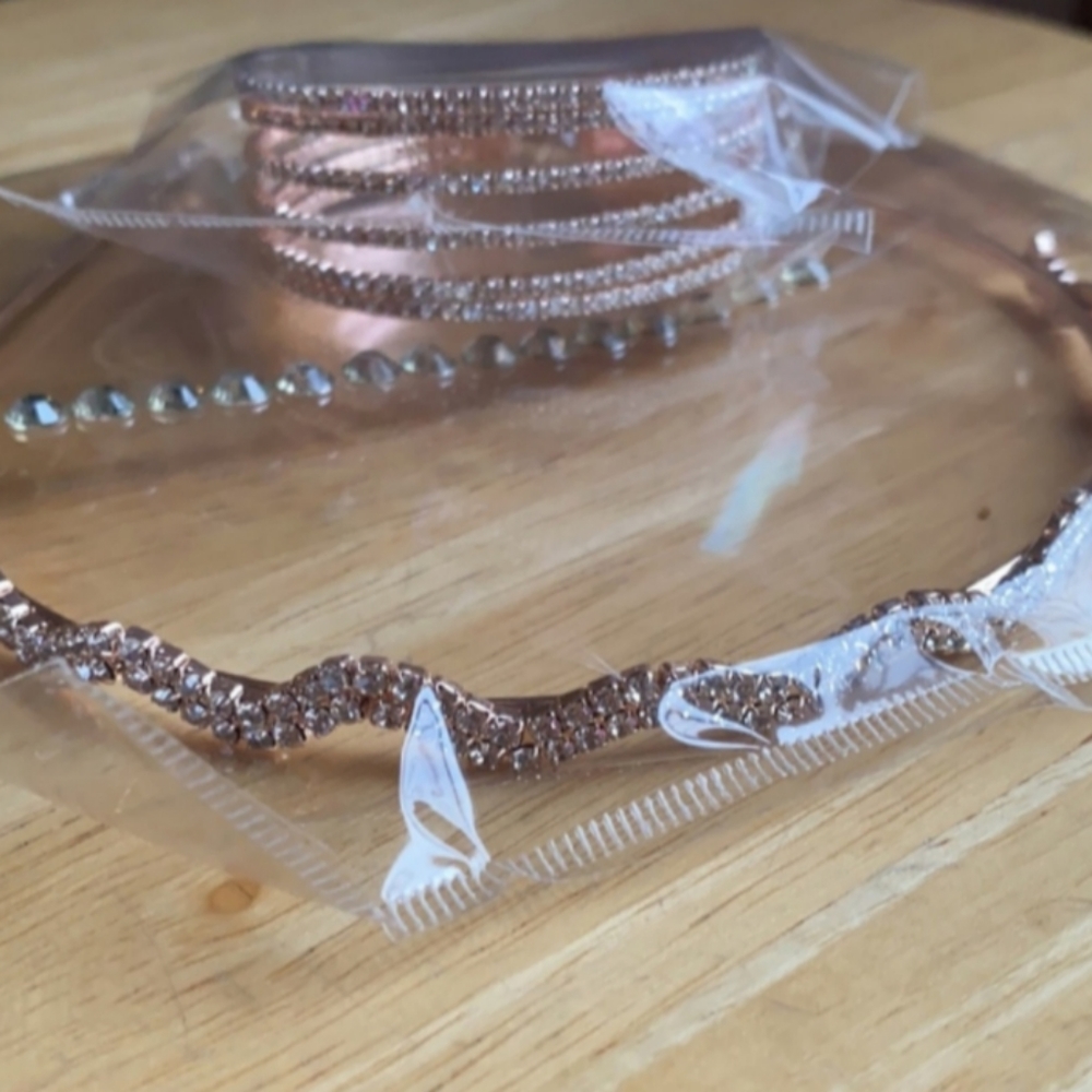 Rose Gold Rhinestone Bracelet - Picture 4 of 6